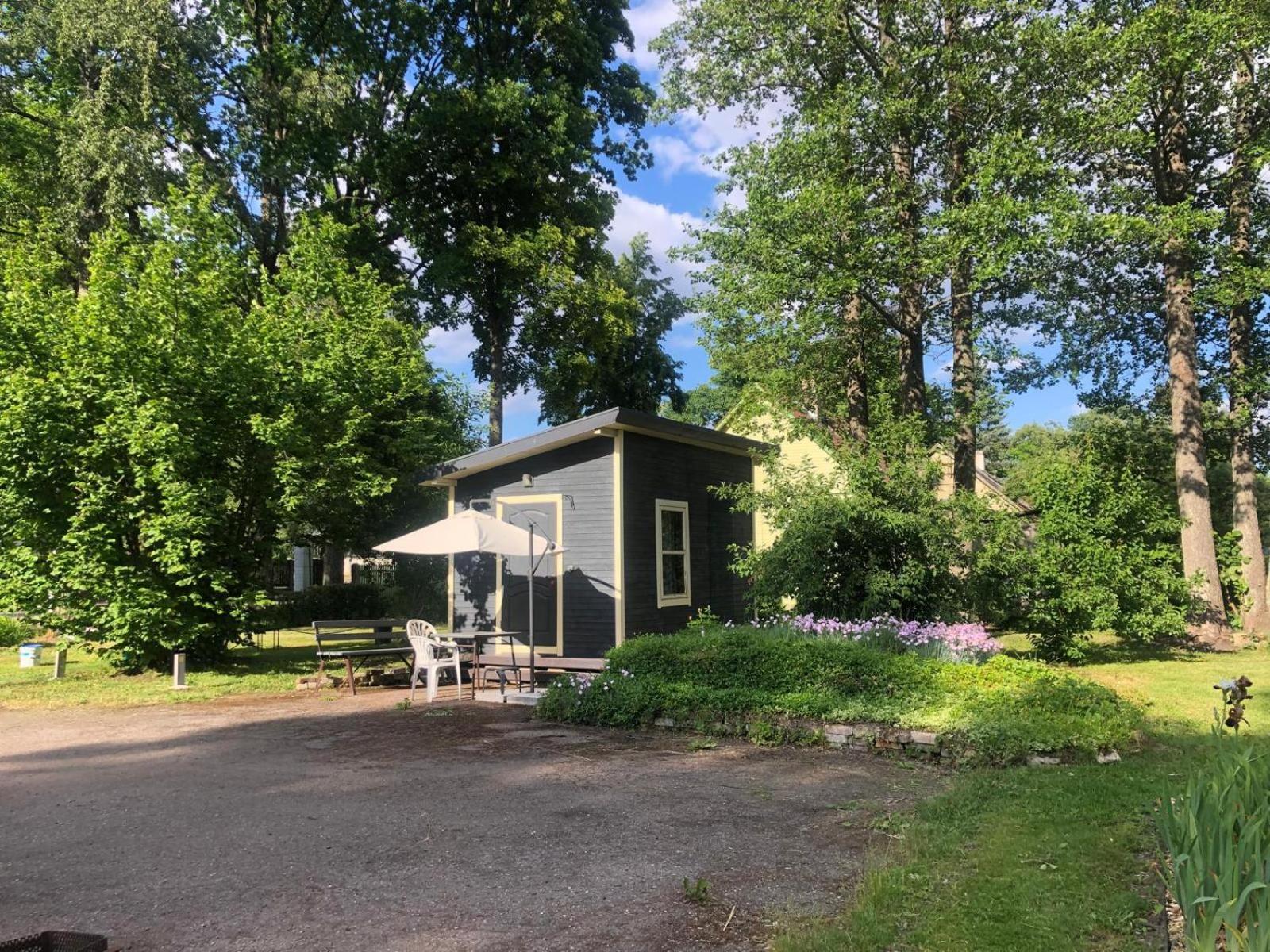 Melluzi Cottage Jūrkalne Buitenkant foto